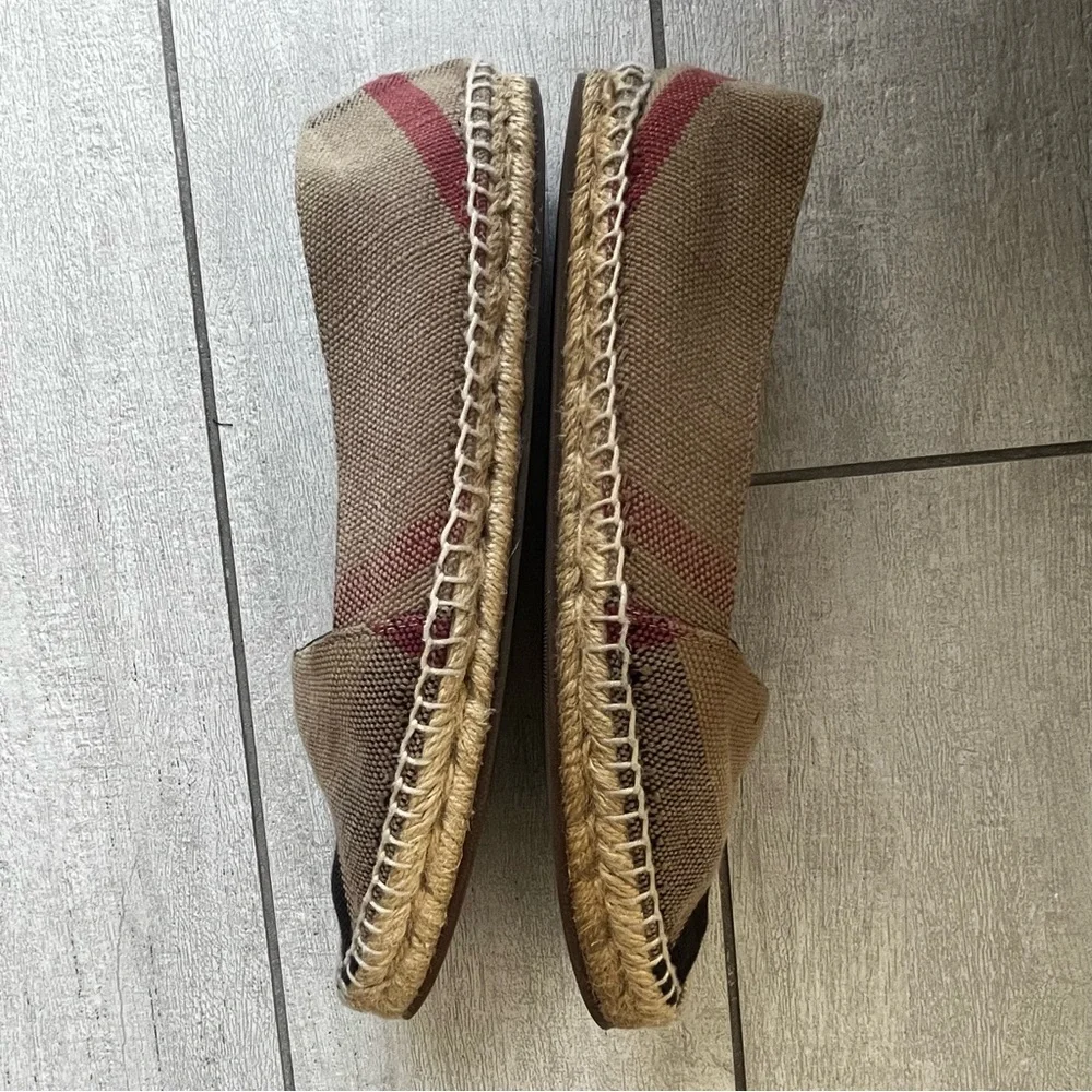 Burberry authentic beige